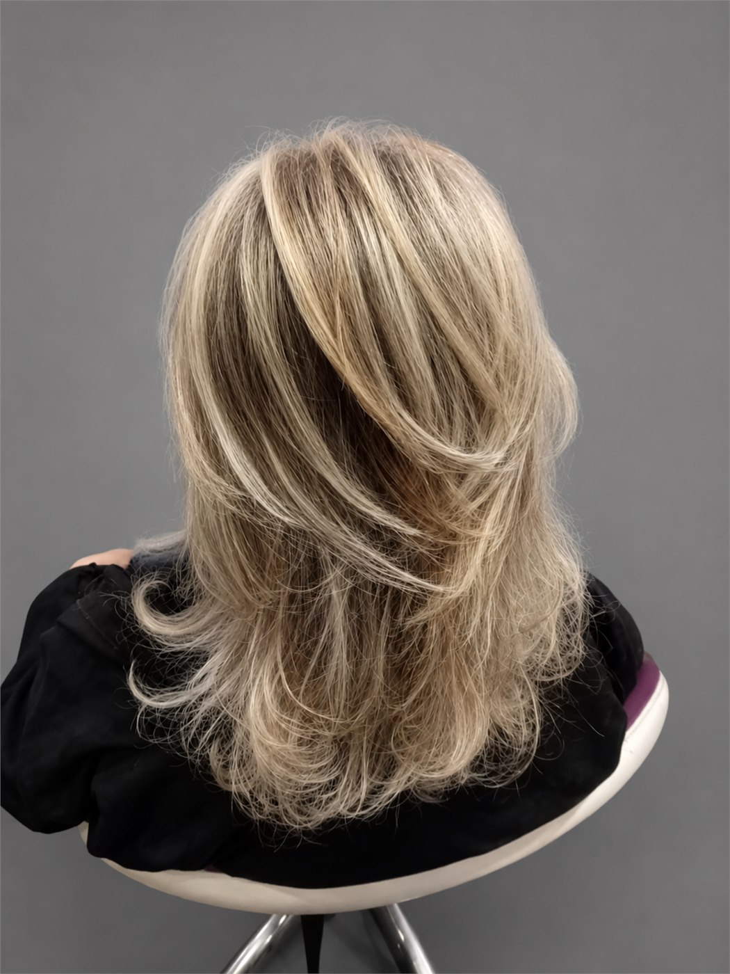 Dégradé blond lumineux réalisé au Salon by Jean-Marc